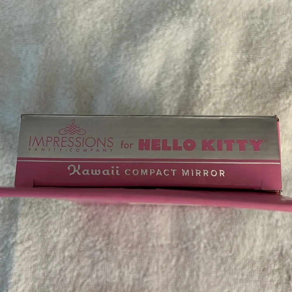 Hello Kitty Kawaii Mirror with Red Bow